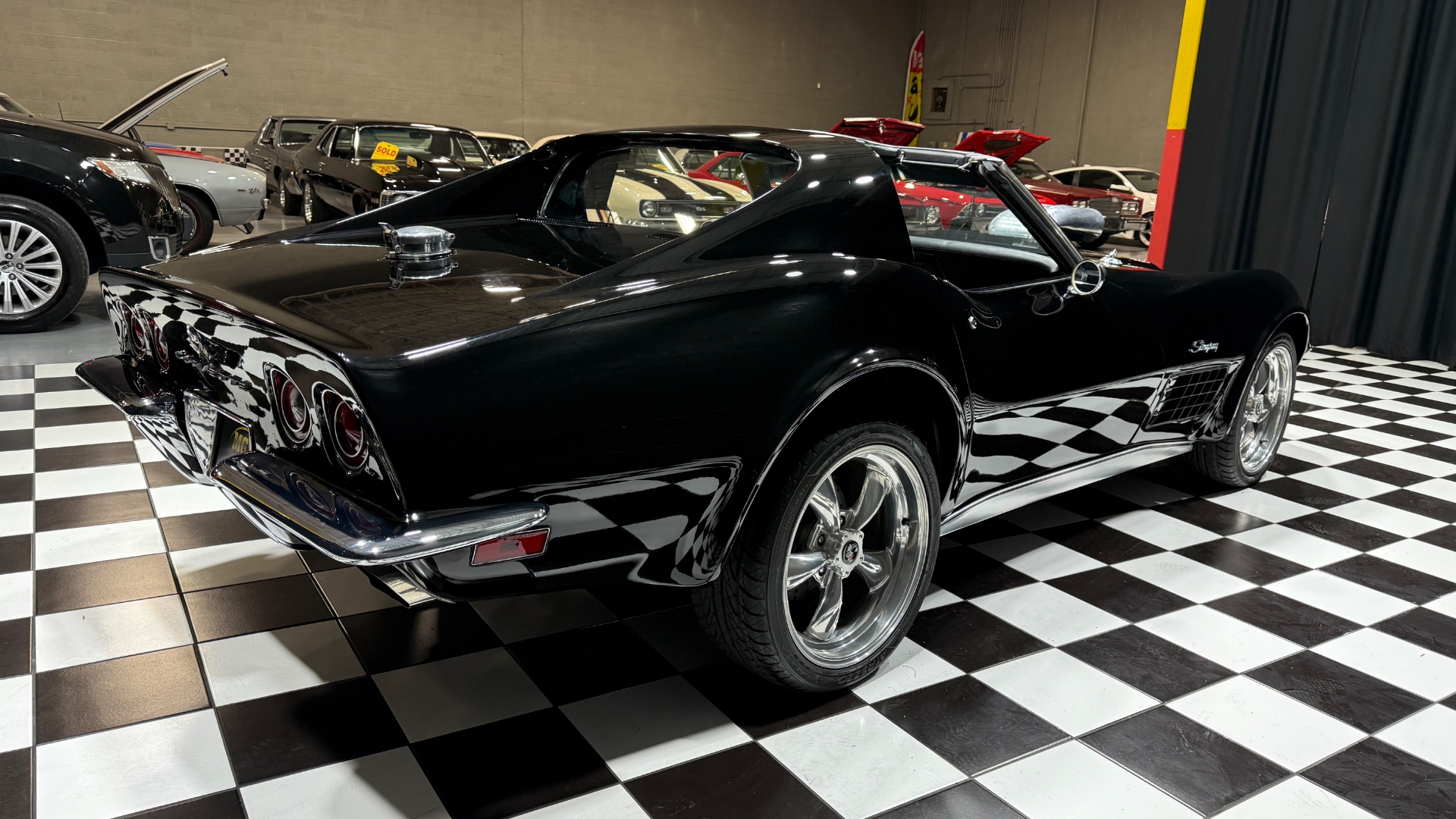 1971 Chevrolet Corvette 26
