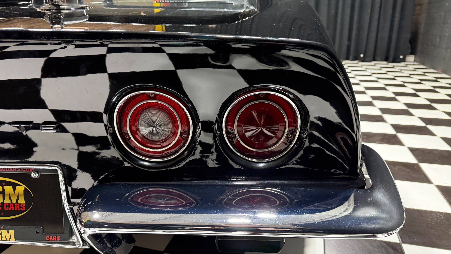 1971 Chevrolet Corvette 36