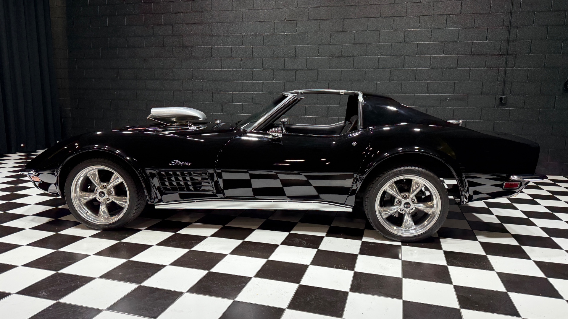 1971 Chevrolet Corvette 21