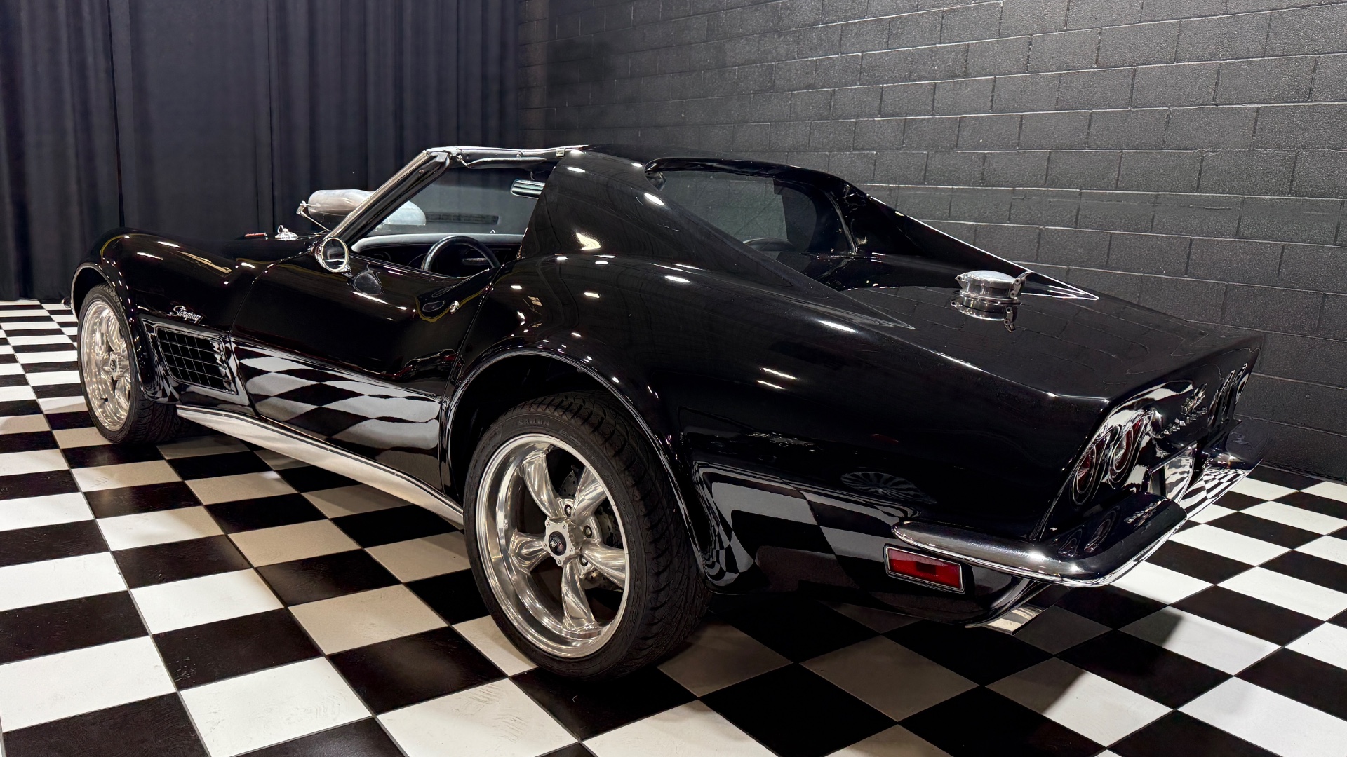 1971 Chevrolet Corvette 22