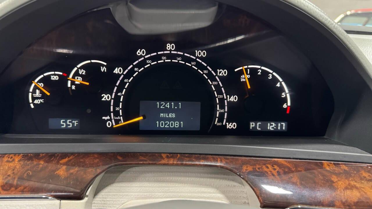 2005 Mercedes-Benz S-Class 122