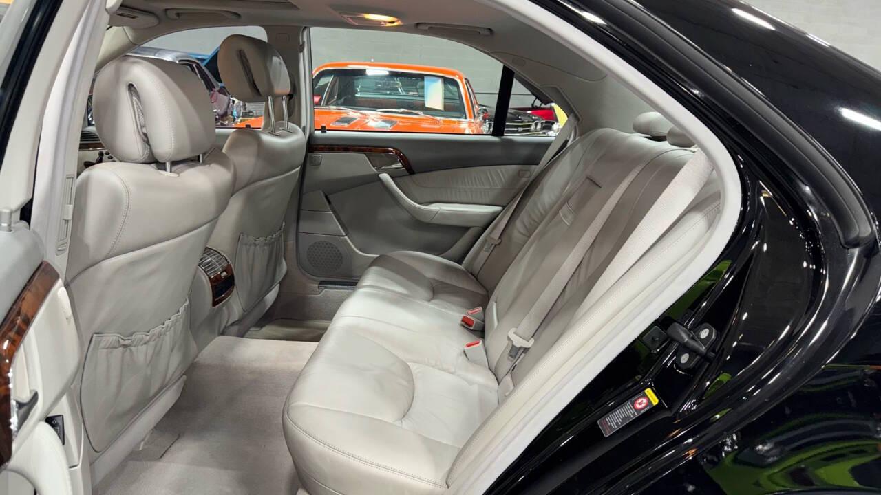 2005 Mercedes-Benz S-Class 11