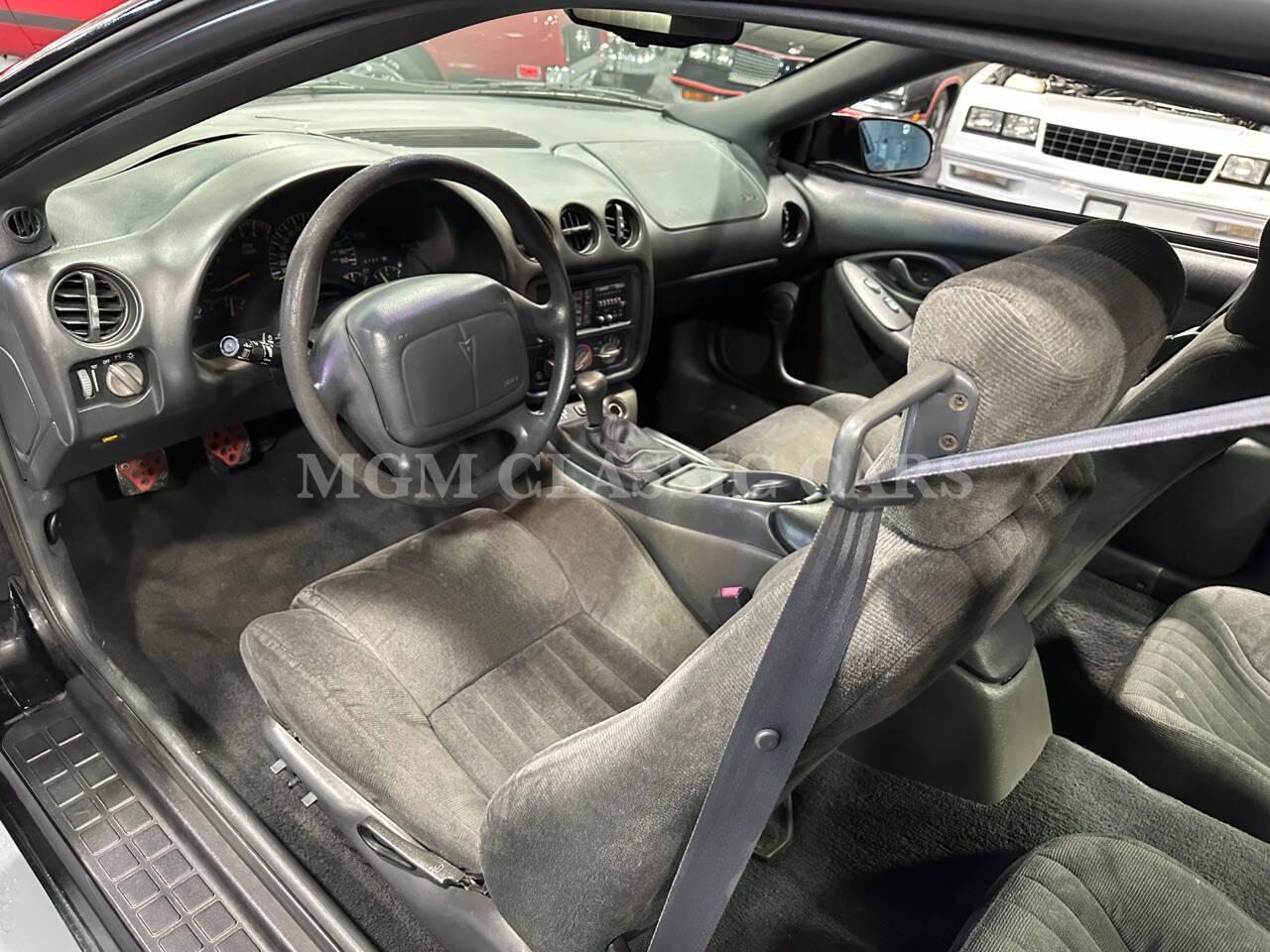 1996 Pontiac Firebird 29