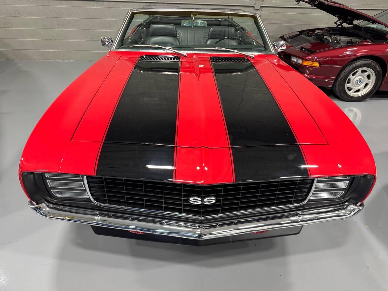 1969 Chevrolet Camaro 11