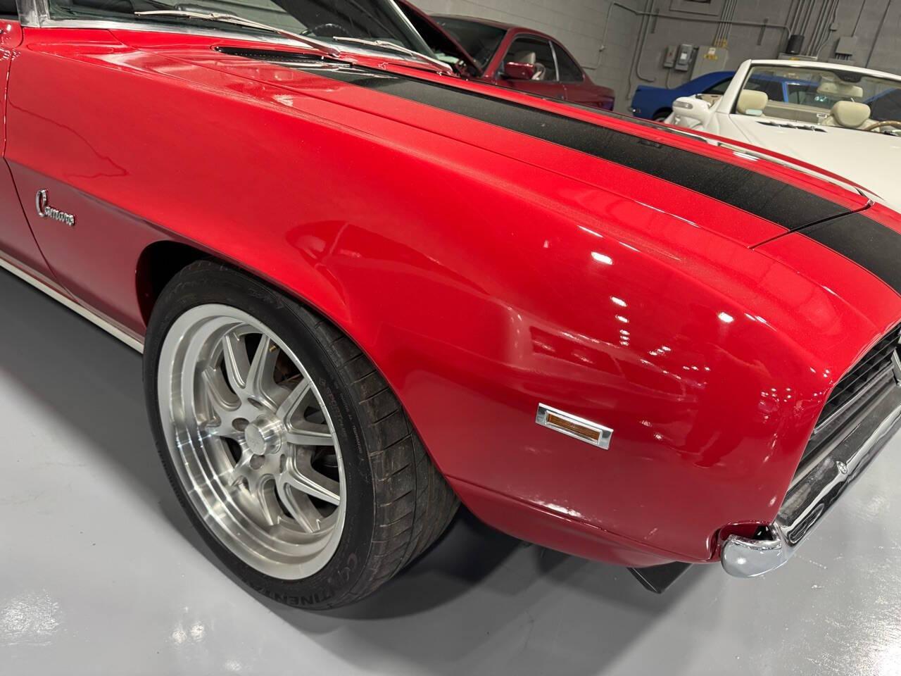 1969 Chevrolet Camaro 14