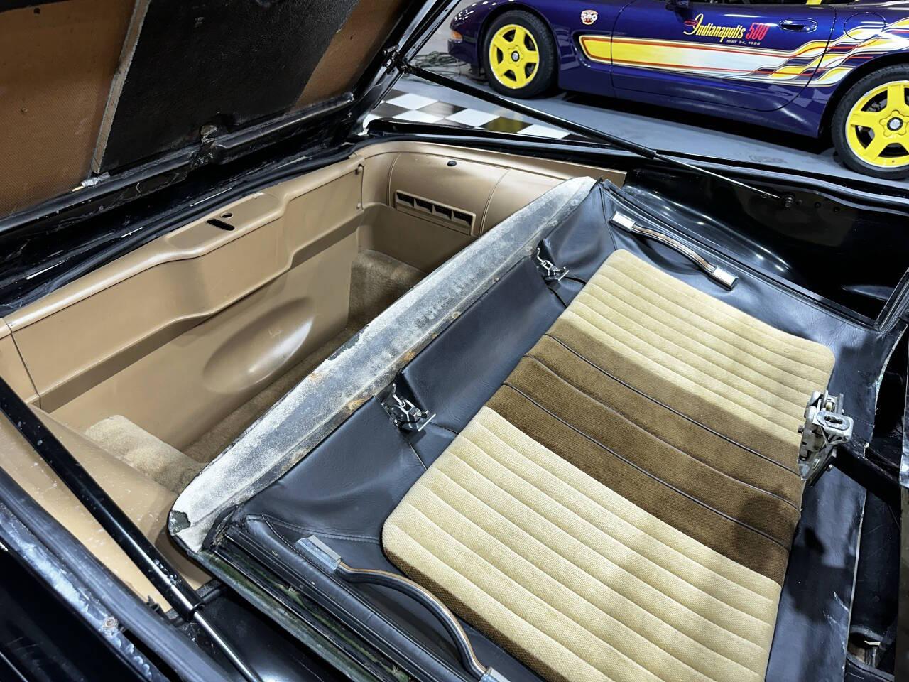 1983 Pontiac Firebird 45