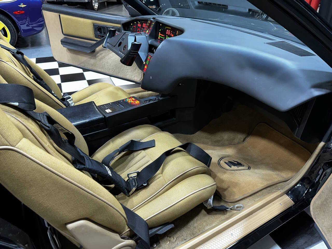1983 Pontiac Firebird 47