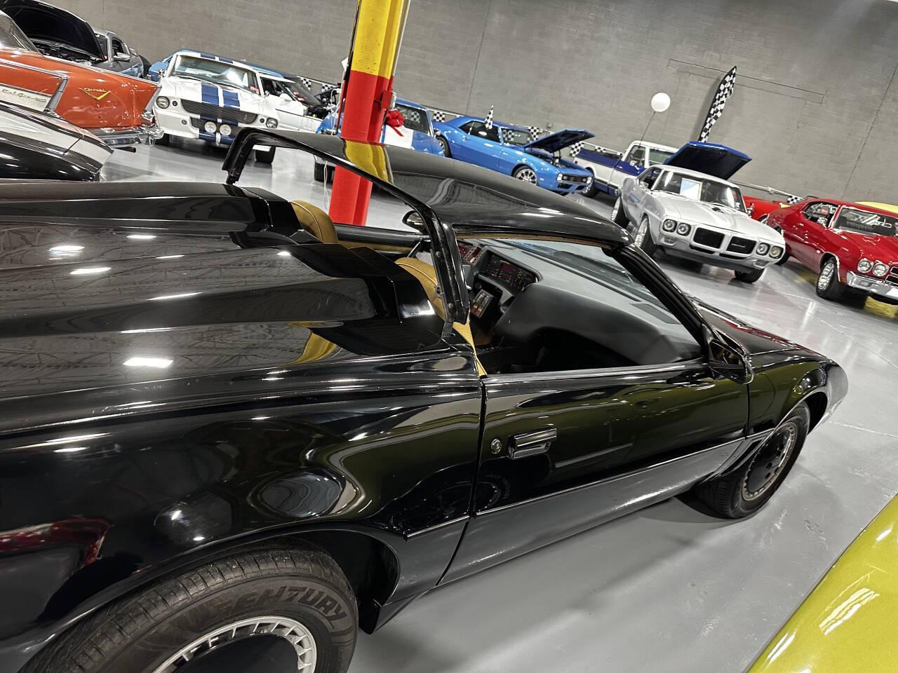 1983 Pontiac Firebird 66