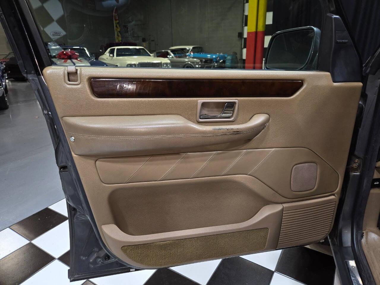 2002 Land Rover Range Rover 80