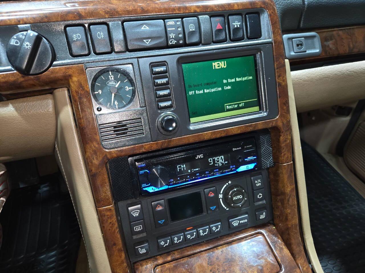 2002 Land Rover Range Rover 86