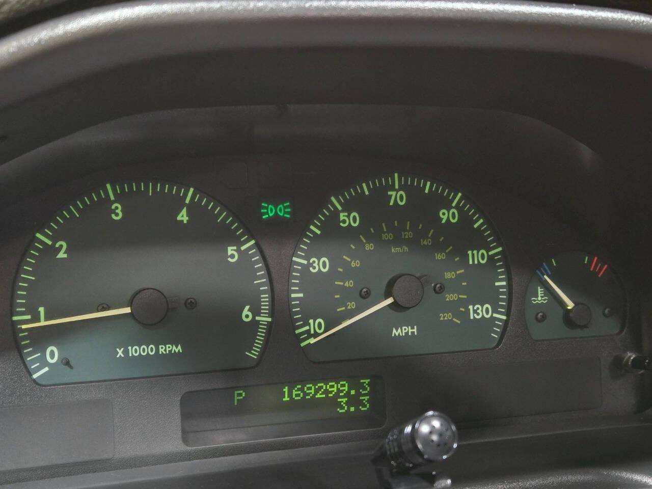 2002 Land Rover Range Rover 97