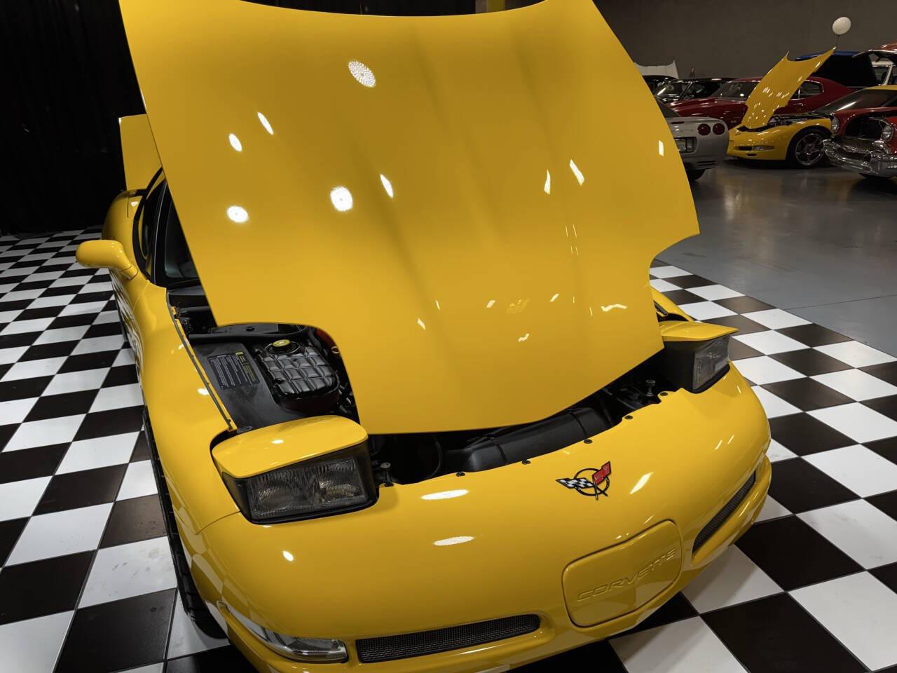 2004 Chevrolet Corvette 46