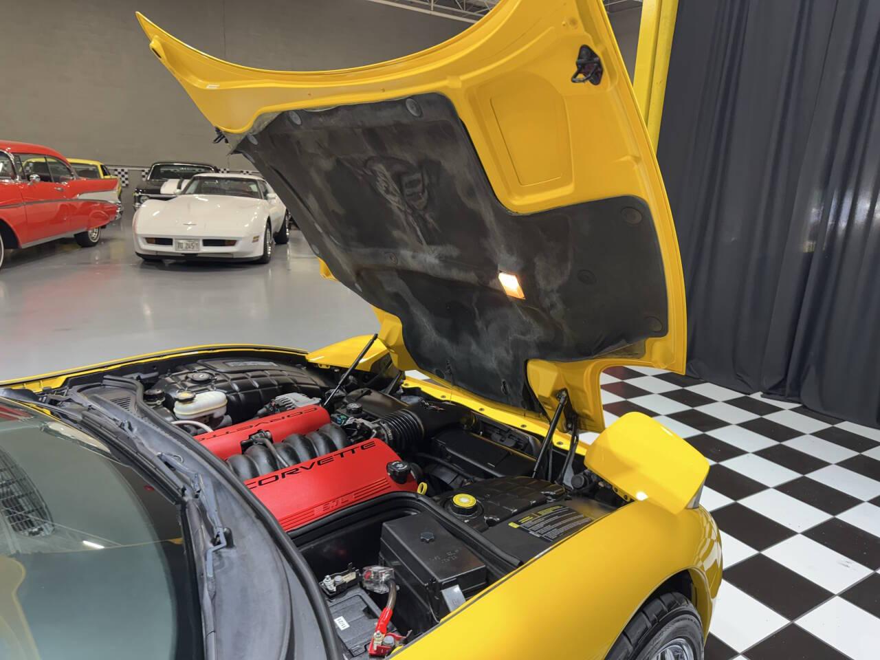 2004 Chevrolet Corvette 48