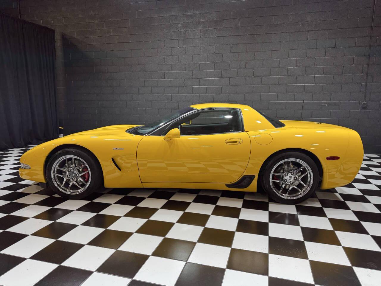 2004 Chevrolet Corvette 73