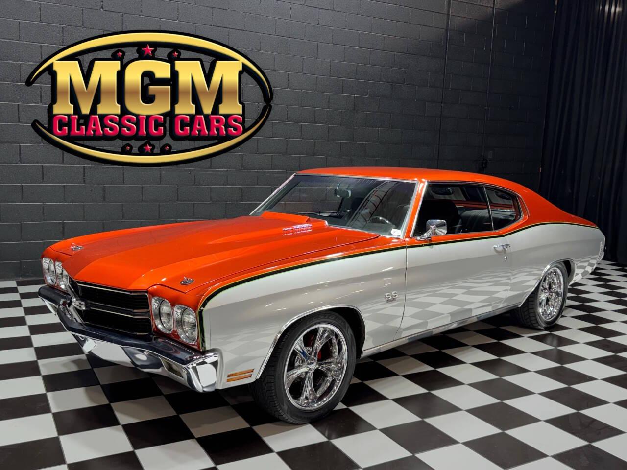 Pearl Orange Tan 1970 Chevrolet Chevelle Coupe 4-Speed Automatic