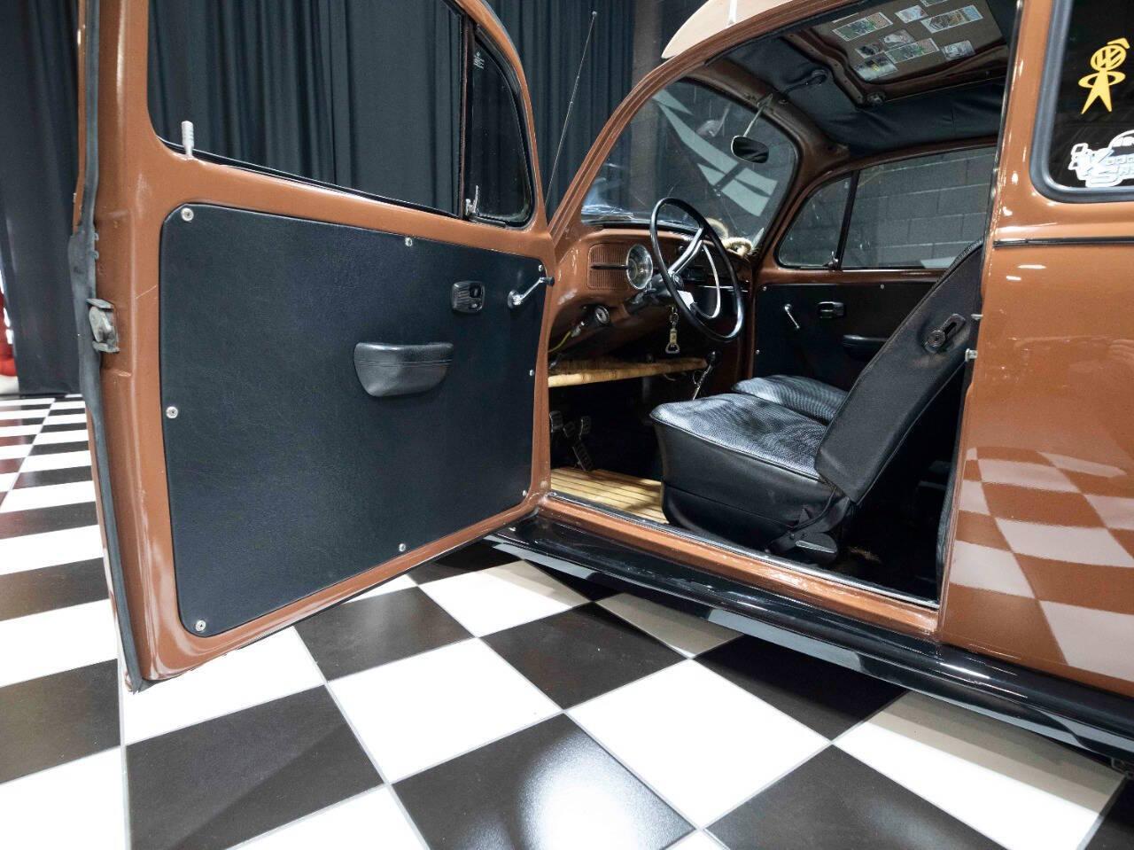 1967 Volkswagen Beetle 114