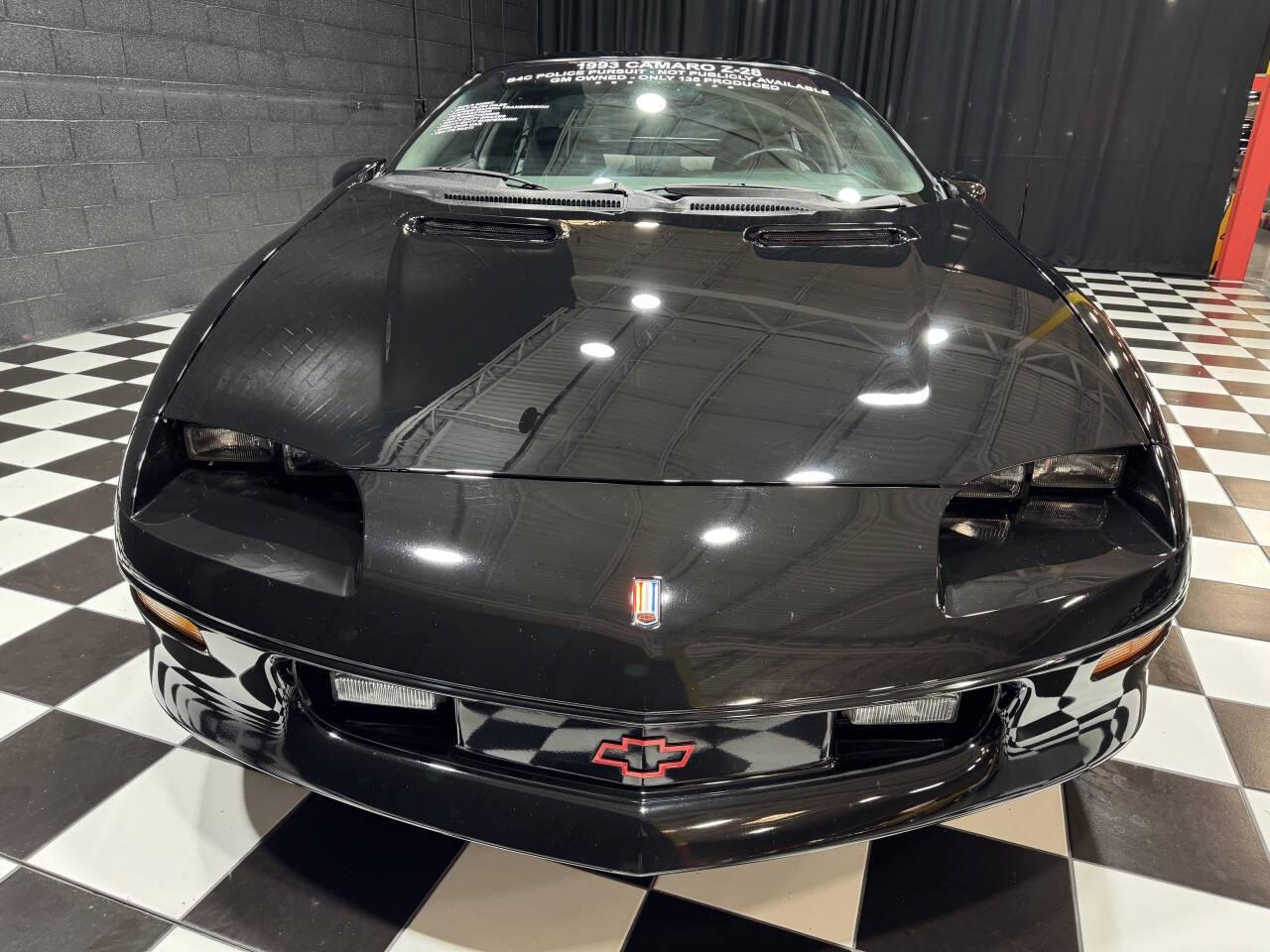 1993 Chevrolet Camaro 41