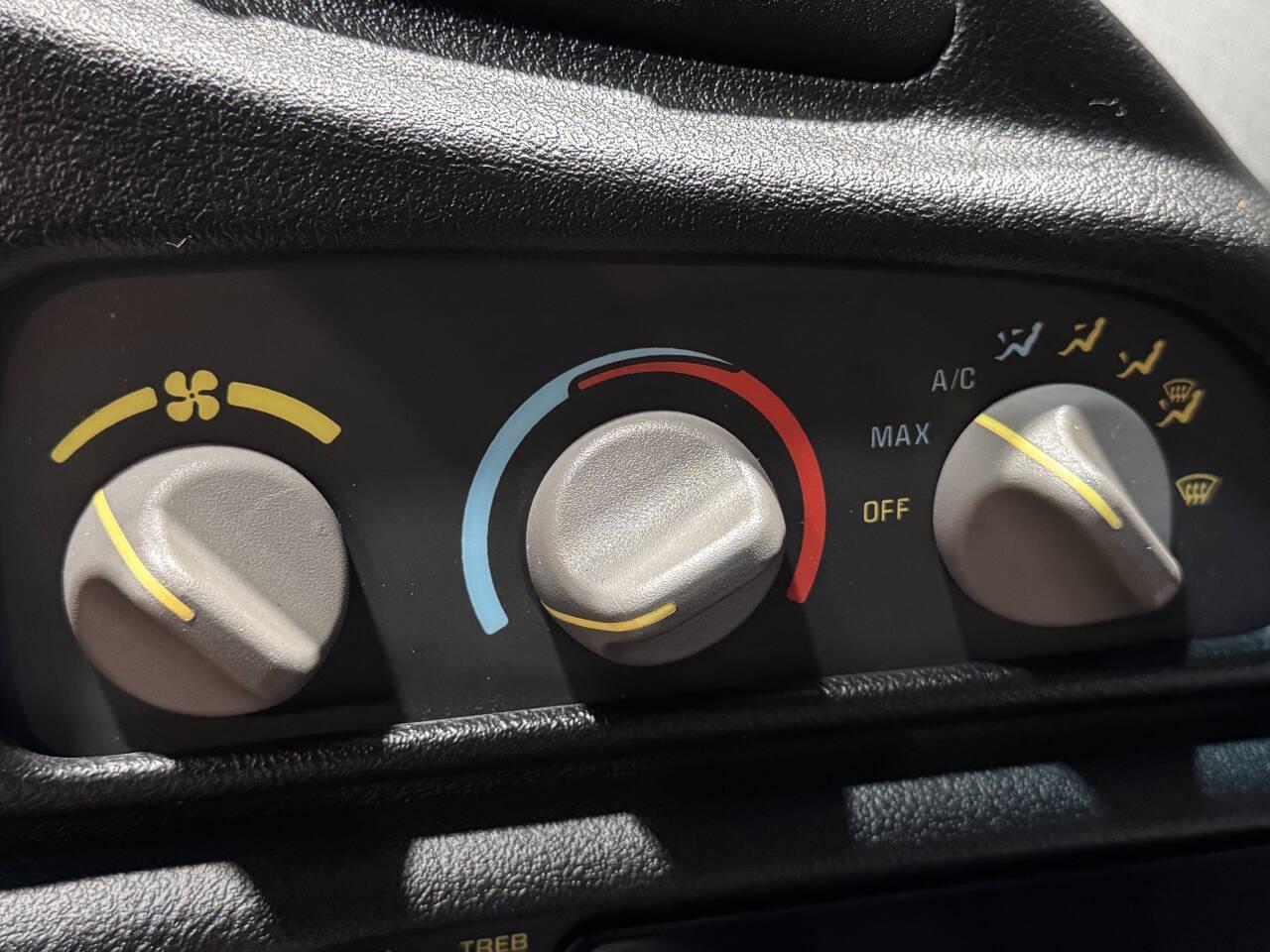 1993 Chevrolet Camaro 114