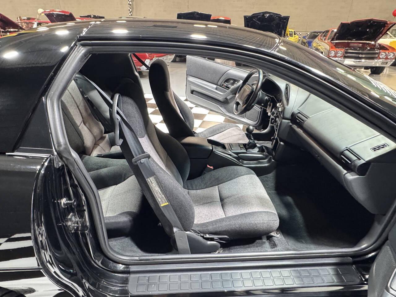 1993 Chevrolet Camaro 14