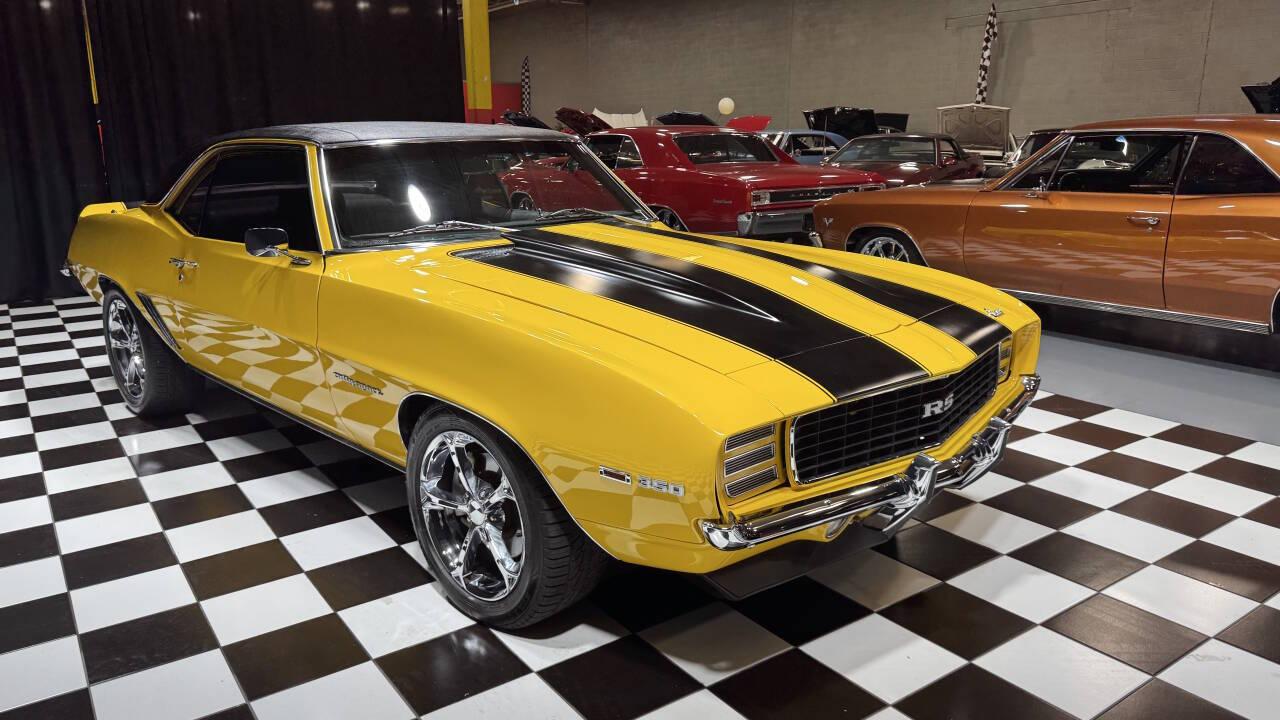 1969 Chevrolet Camaro 12