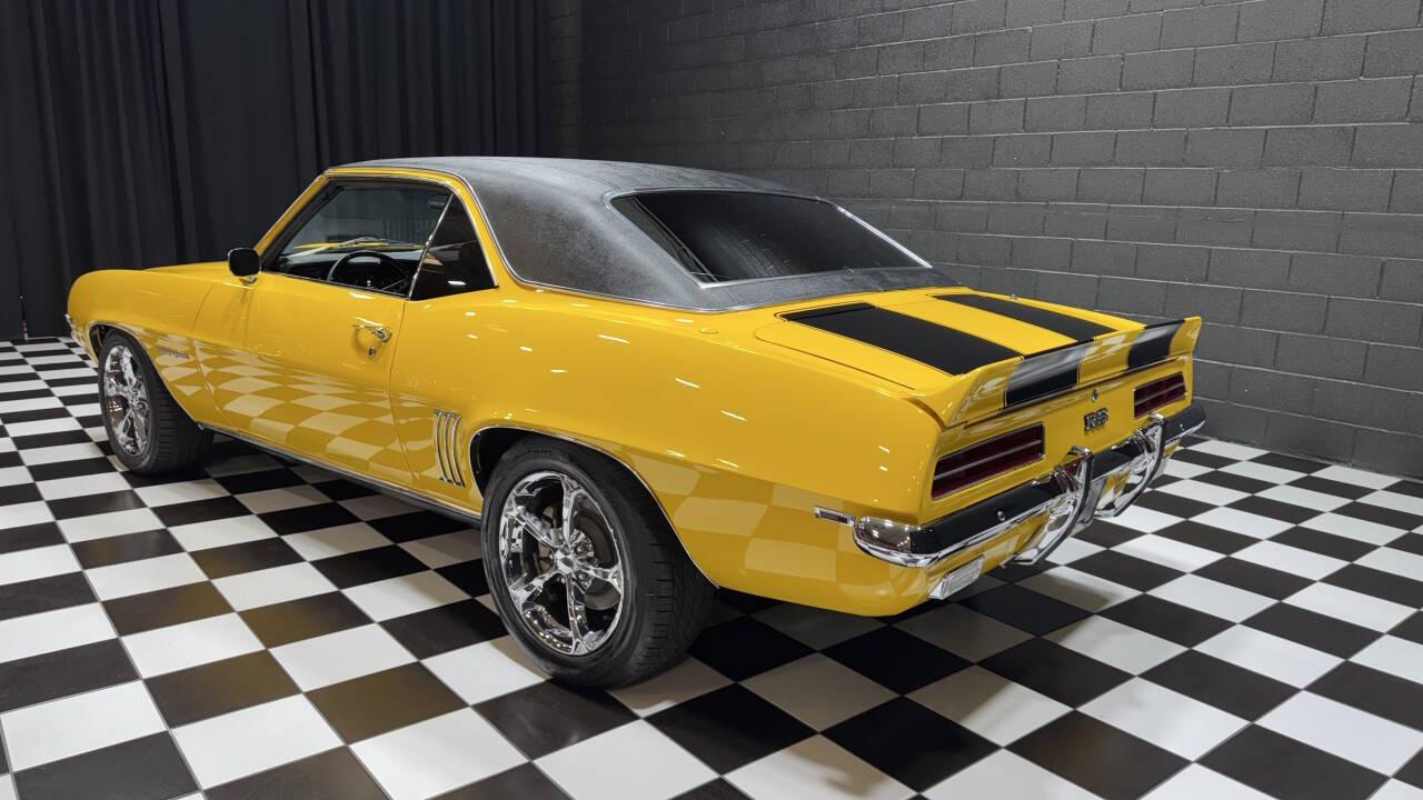 1969 Chevrolet Camaro 9