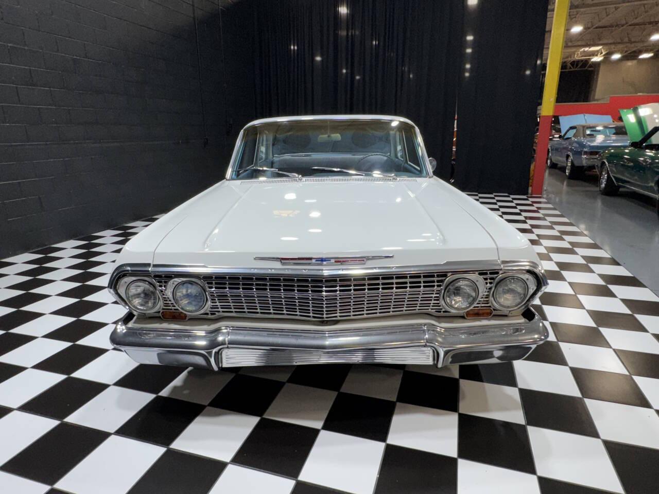 1963 Chevrolet Bel Air 38