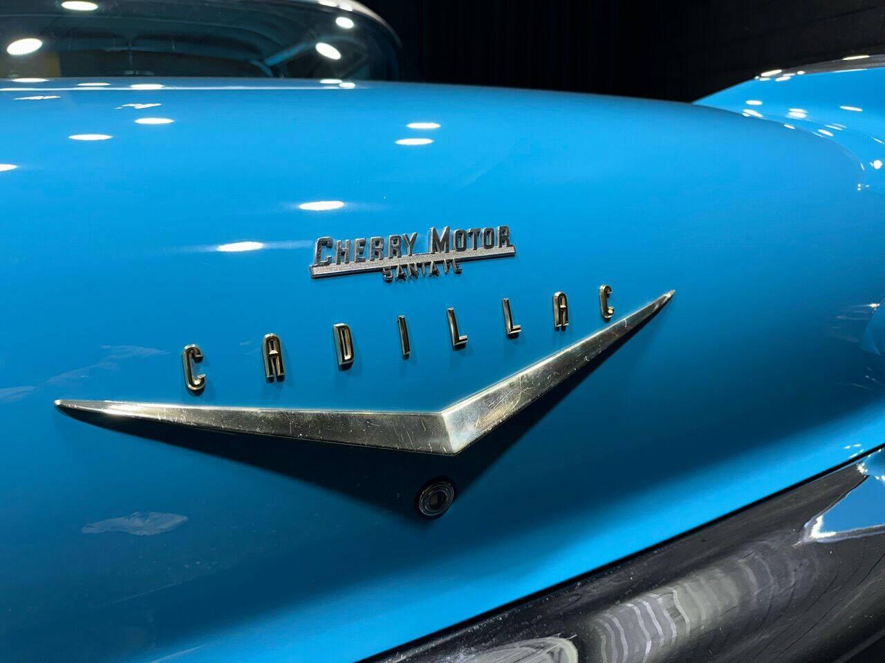 1957 Cadillac DeVille 25