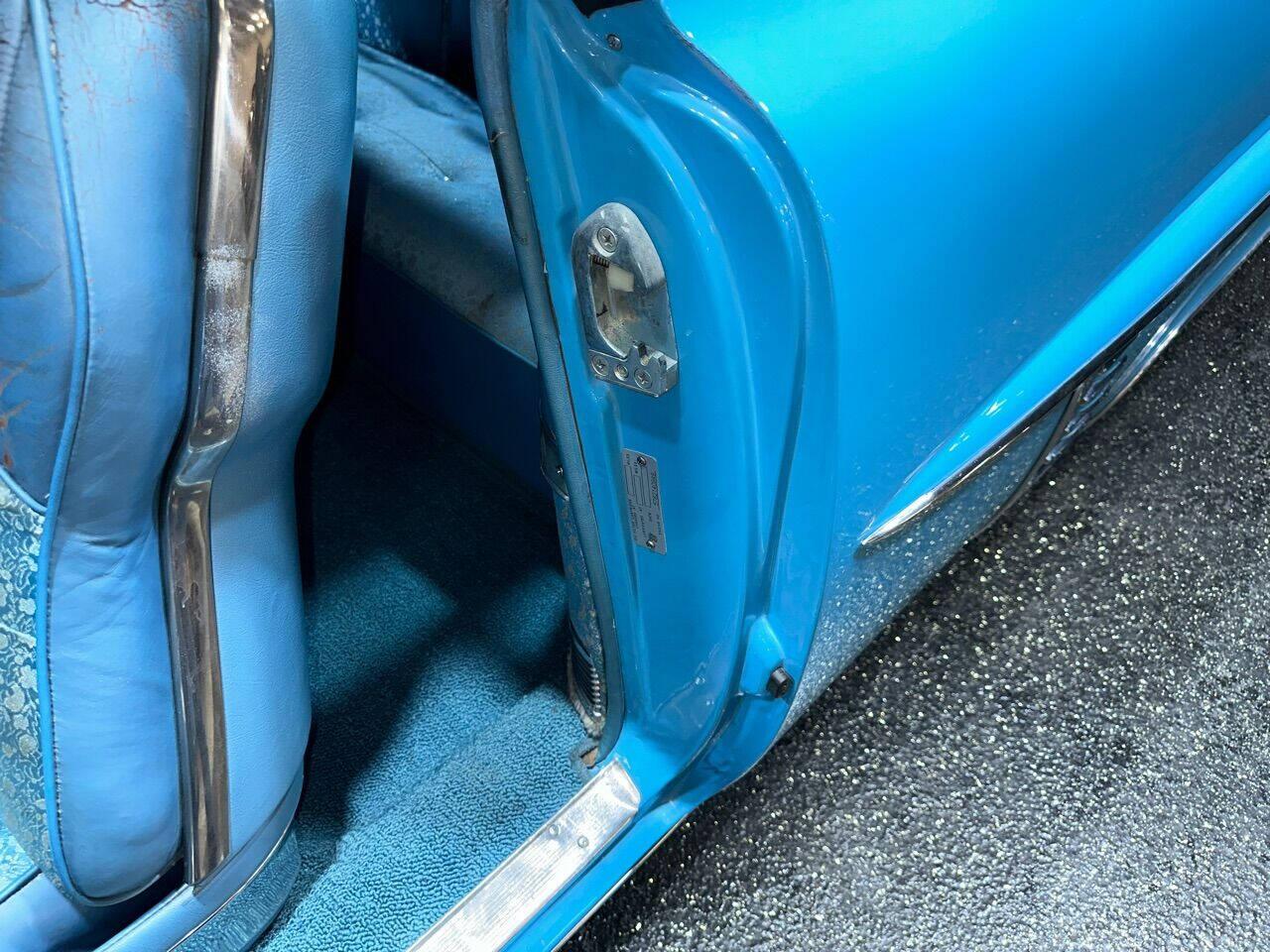 1957 Cadillac DeVille 68