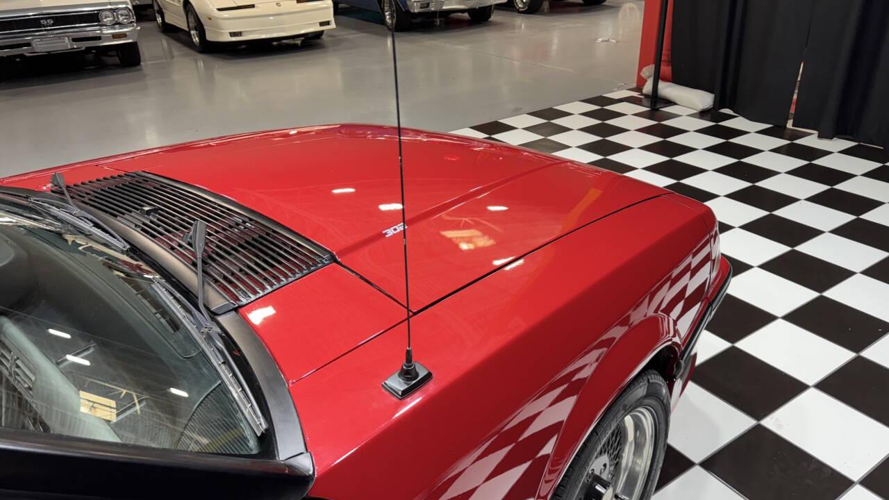 1988 Ford Mustang 24