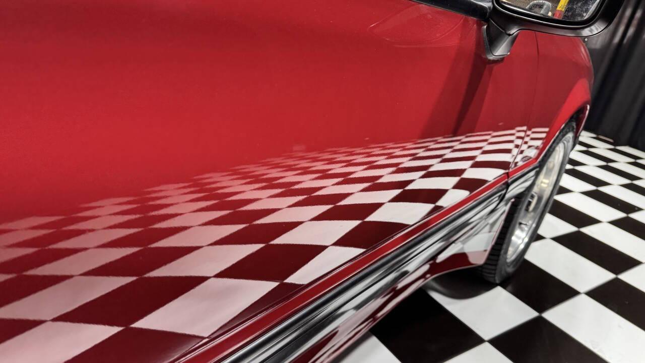 1988 Ford Mustang 27