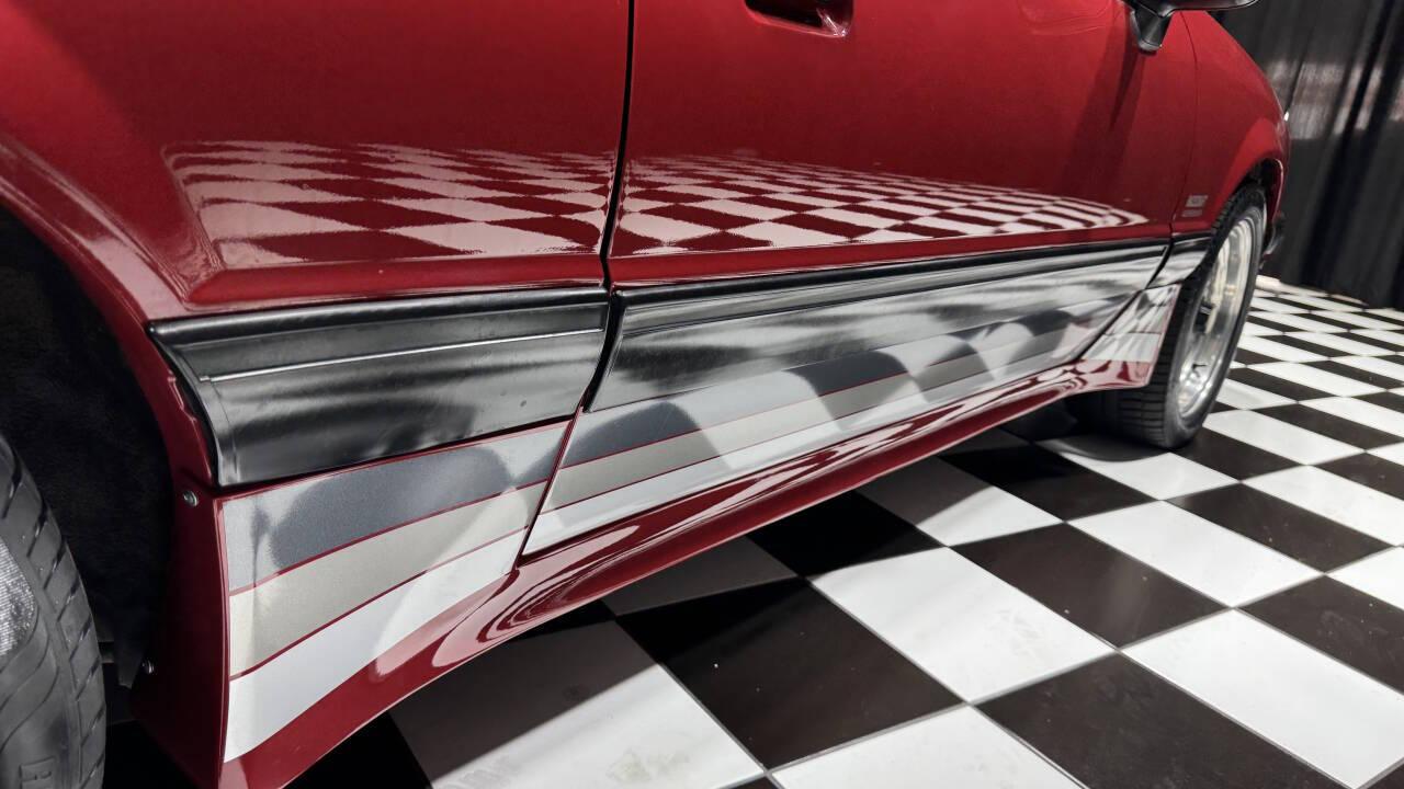 1988 Ford Mustang 28