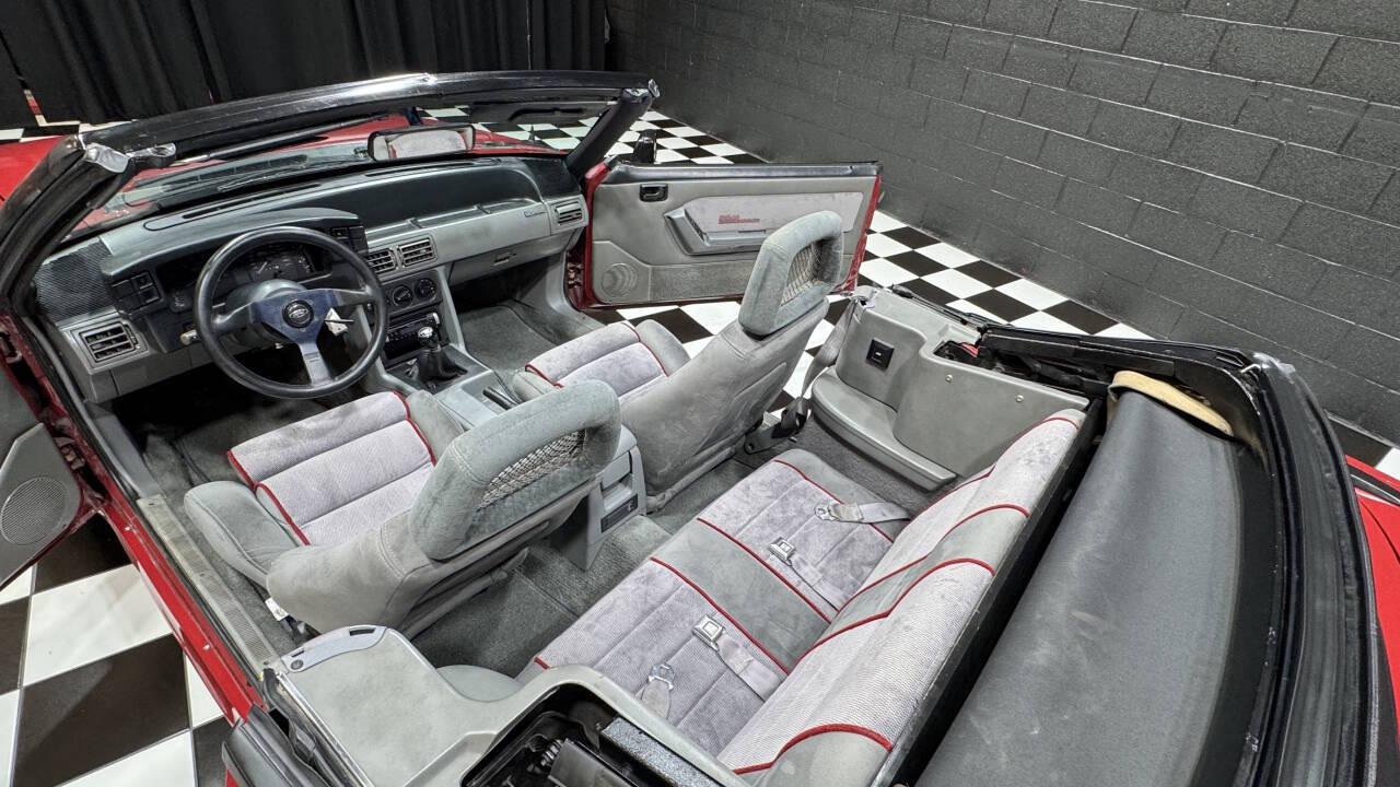 1988 Ford Mustang 4