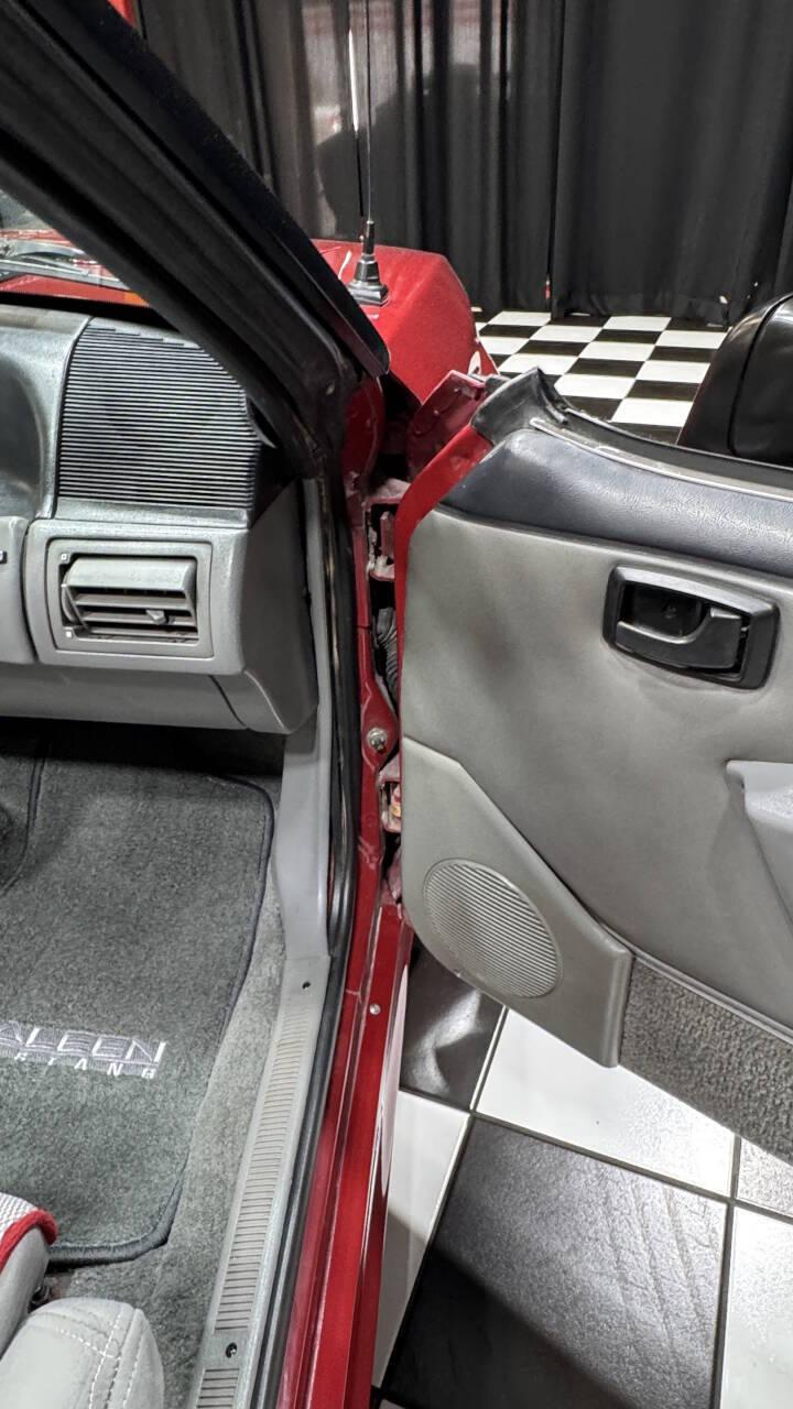 1988 Ford Mustang 51