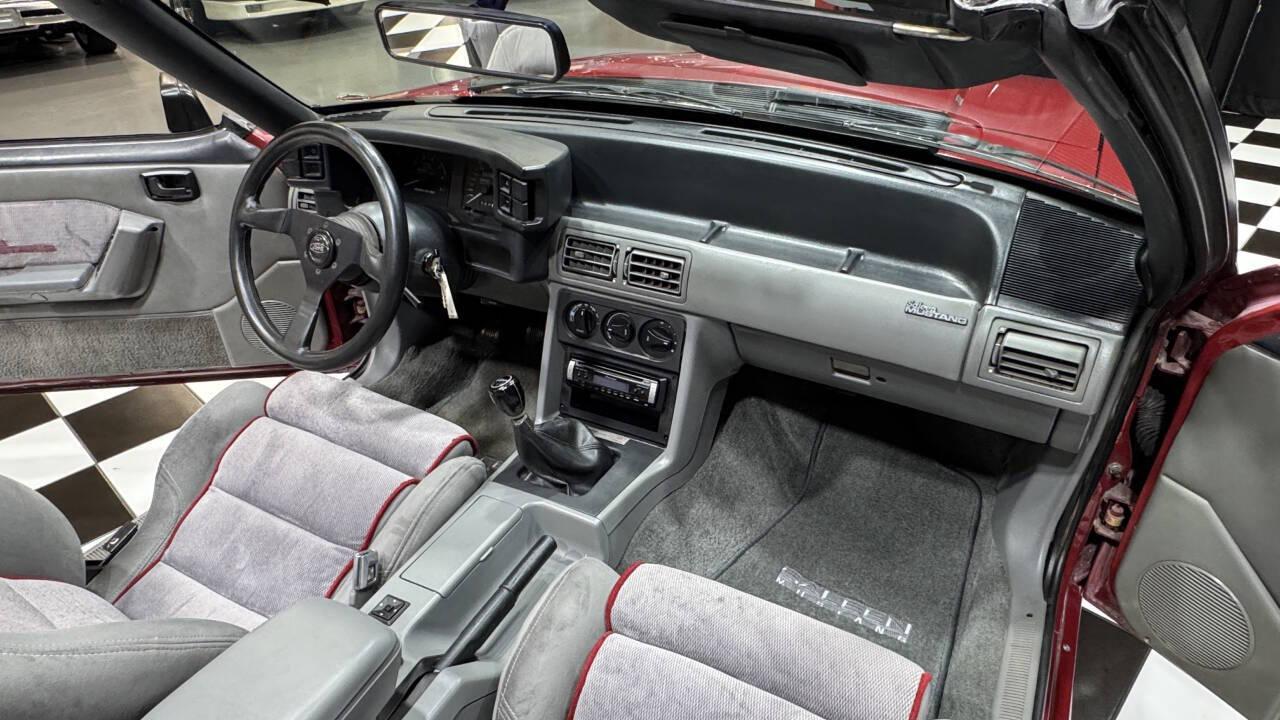 1988 Ford Mustang 53