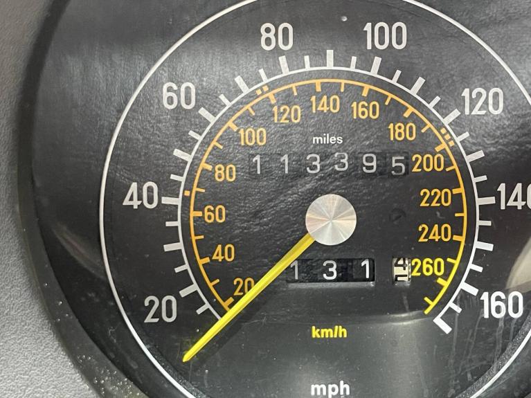 1989 Mercedes-Benz 560SL