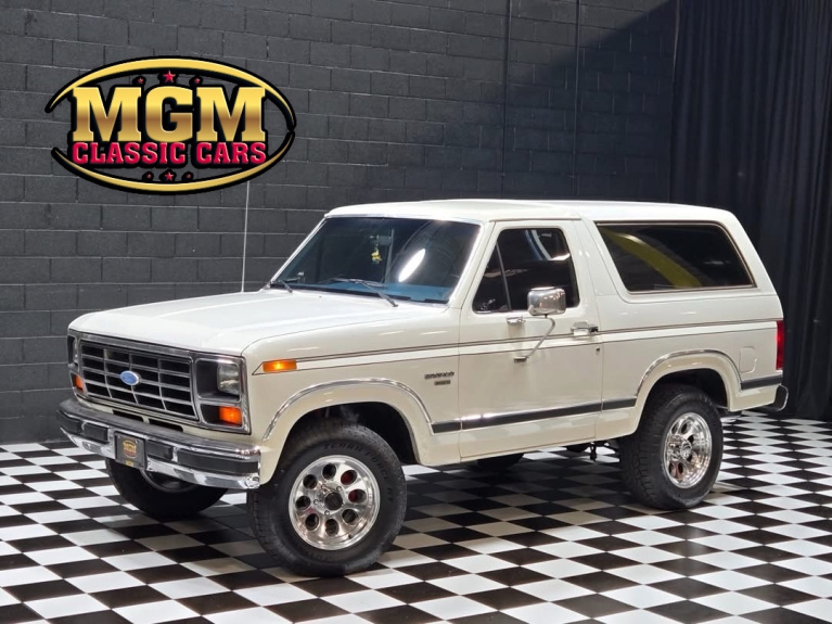 1984 Ford Bronco's photo