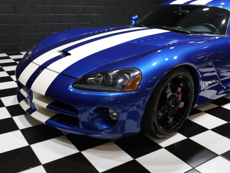 2006 Dodge Viper