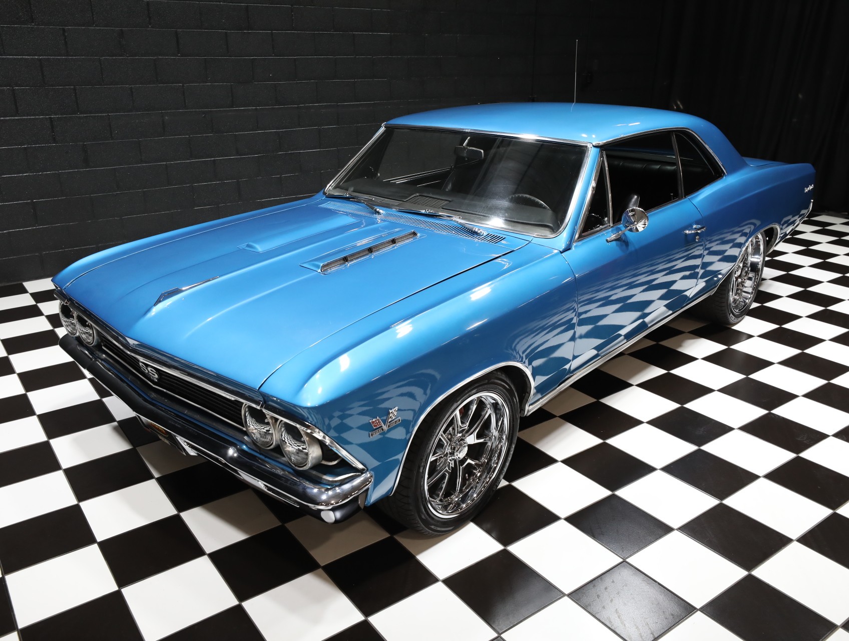 Used 1966 Chevrolet Chevelle 396 Big block - Wilwood - MARINA BLUE
