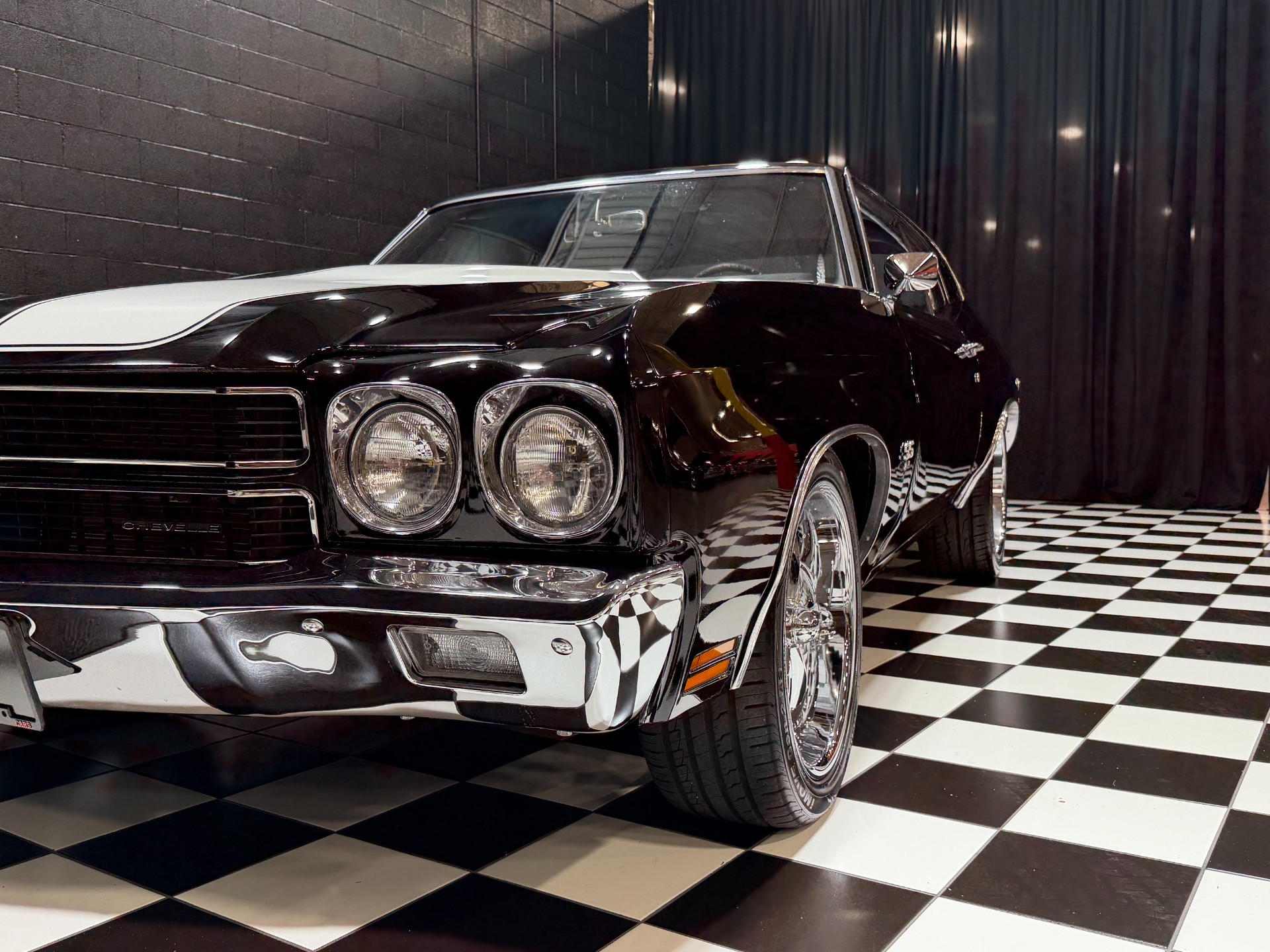 Used 1970 Chevrolet Chevelle BIG BLOCK 454 - TUXEDO BLACK - 12