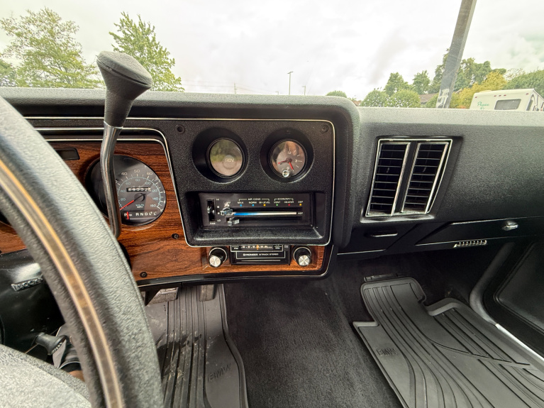 1977 Chevrolet Monte Carlo